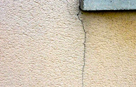 Quels sont les différents types de fissures en façades ?